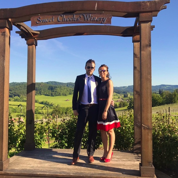 Meet your Posher, Anne - Picture 1 of 1